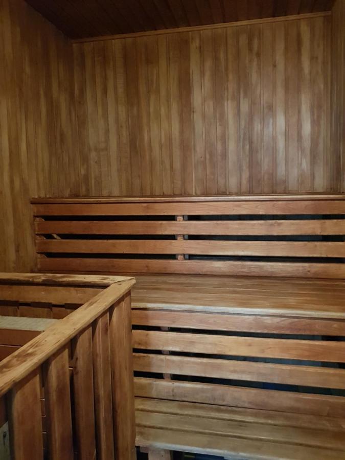 Дом Для Души С Бассейном Целиком Hotel วินนิตซา ภายนอก รูปภาพ
